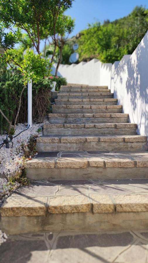 Casa L'Ulivariu Affittacamere San Teodoro  Exterior foto